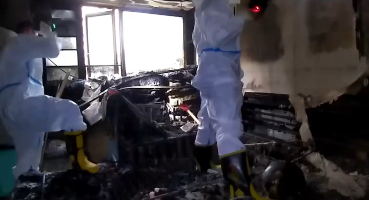 不到10分钟,家被烧光了!看完想立刻回家拔插头……(图2) 图片