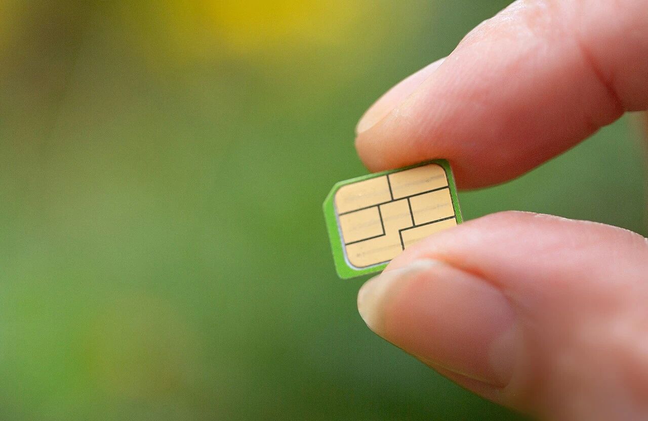 离谱!办张电话卡,还得开工作证明、无犯罪证明、银行流水?(图1) a1.jpg